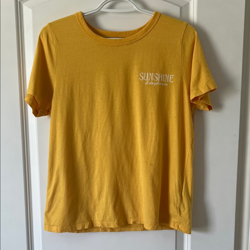Old Navy Golden Tee